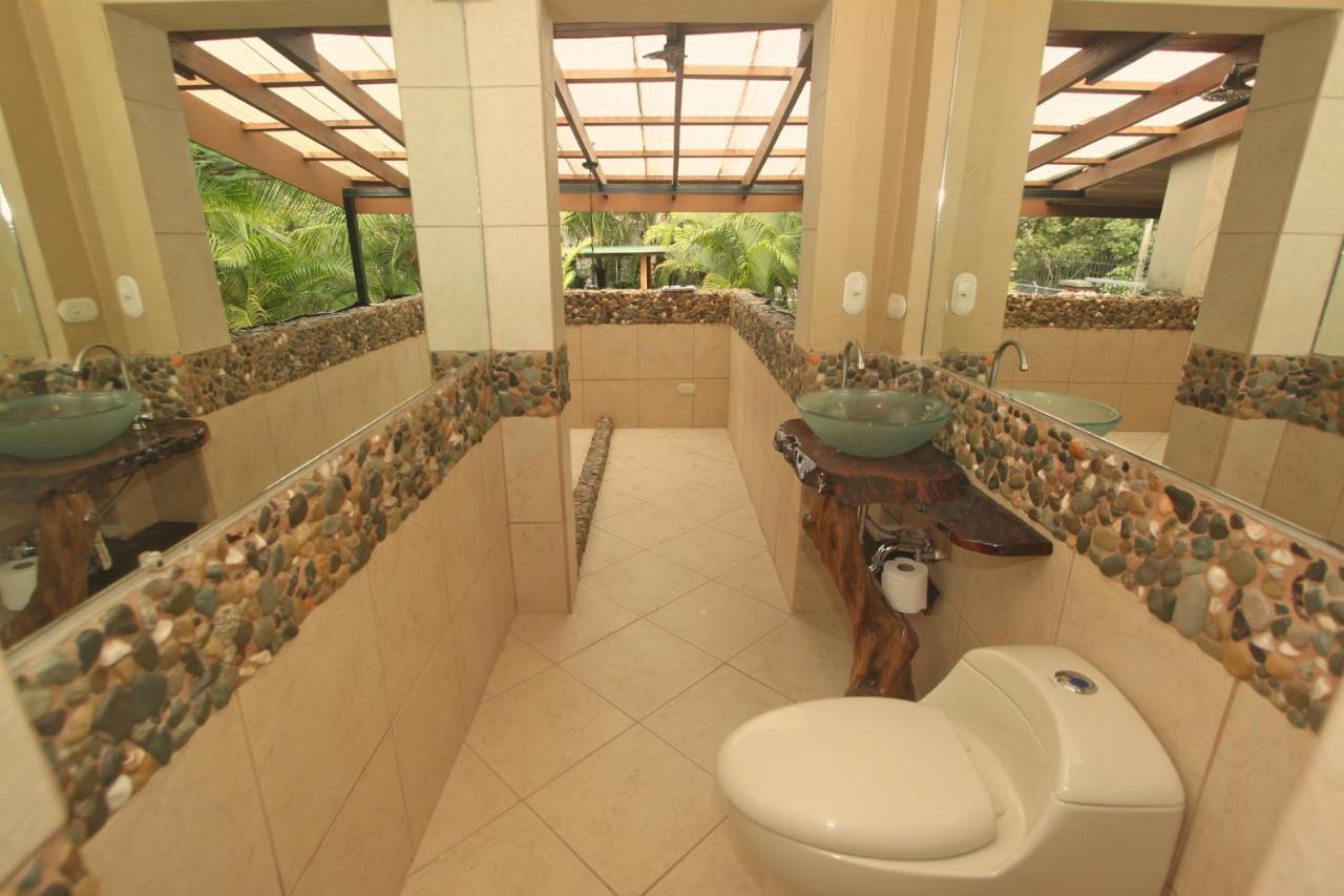 Villas Oasis Manuel Antonio Exteriör bild