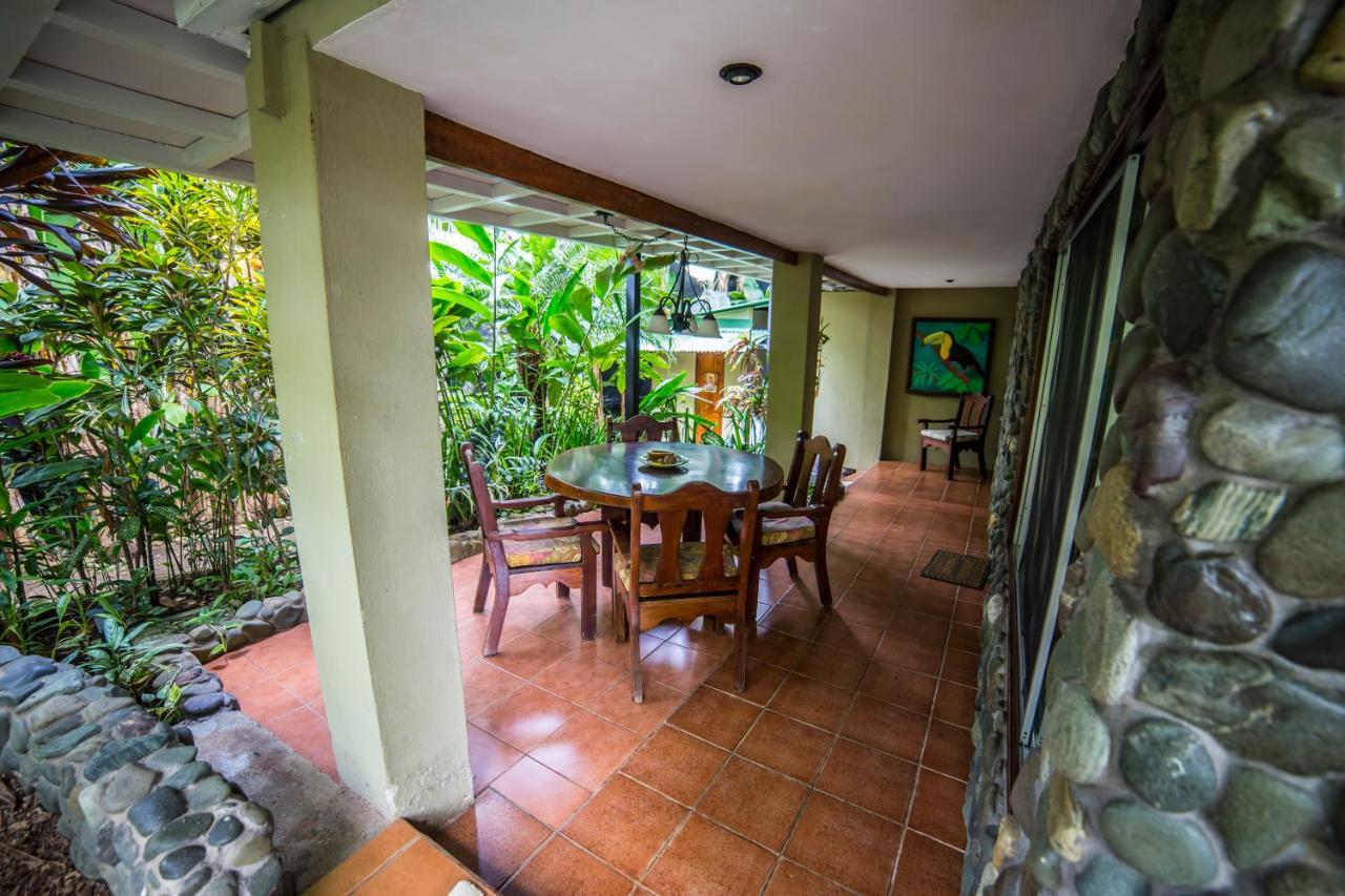 Villas Oasis Manuel Antonio Exteriör bild