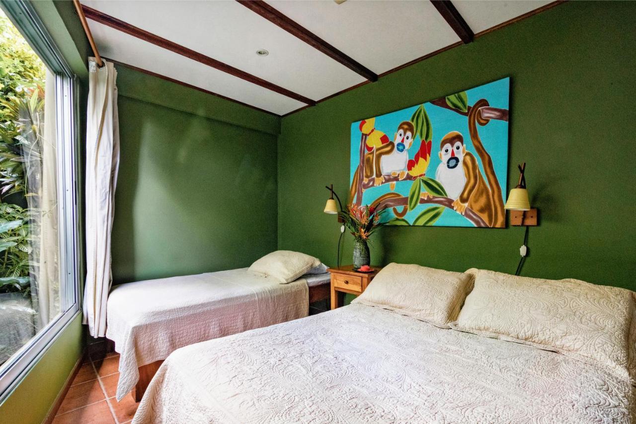 Villas Oasis Manuel Antonio Exteriör bild