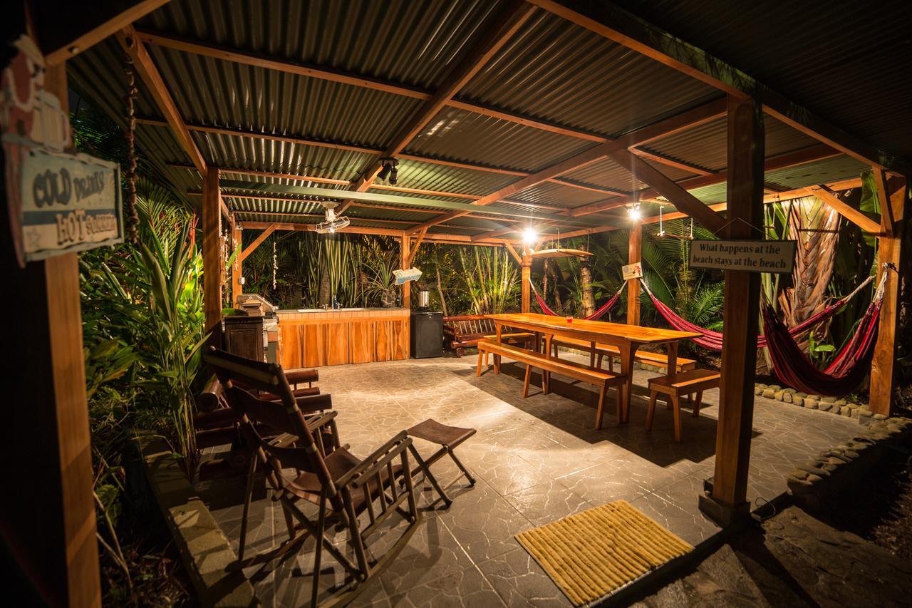 Villas Oasis Manuel Antonio Exteriör bild
